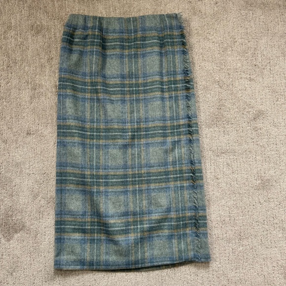 Vintage 90s Talbots Plaid Light Blue and Green Women's Wool Midi Skirt - Picture 8 of 11